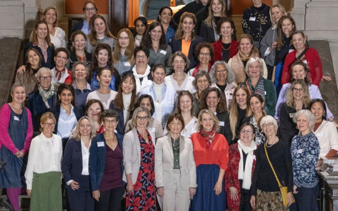 Les femmes sont là pour rester en politique !